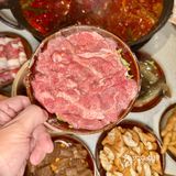 《成都排队王！这社区火锅凭啥让本地人狂炫？》