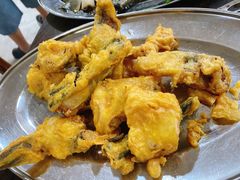 酥炸鱼骨-鸿渡渔庄·特色鸭咀鱼