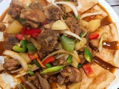 大盘鸡焖饼-老回民手工拉面馆