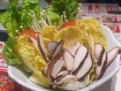 -黄记煌三汁焖锅(新佳丽江汉路店)