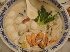 极品八宝鱼头皇-山外山菜馆(玉泉路店)