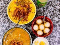 -002鱼汤粉(龍園店)