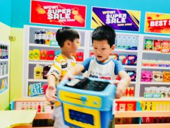 -太空学院儿童娱教乐园(中华广场店)