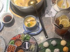 -禄婶鸡煲·打边炉
