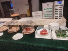 -裕龙汤泉
