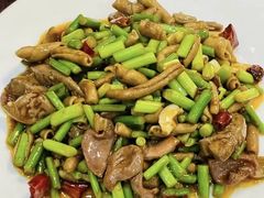 -余杨鸭鸭餐厅