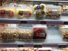 面包甜点陈列柜-盒马鲜生(宝地店)
