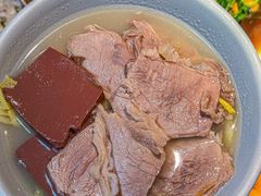 藏书羊肉汤-蜜桃餐厅·伴山(绿宝广场店)