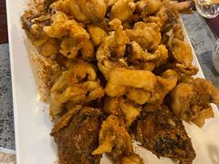 -八次方巴乡石锅鱼·金海湖水库活鱼(谷丰东路店)