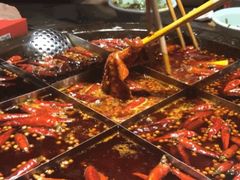 -红九格老火锅(三峡广场店)