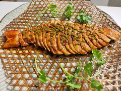 -天天向上素食餐厅(五台山店)