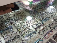 -罗创丹阳眼镜(童卫路店)