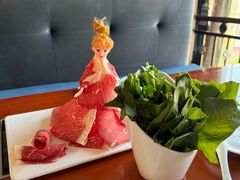 -蓝鲸大酒店旋转餐厅