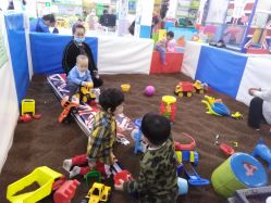 -开心哈乐亲子乐园(东森时尚百货店)