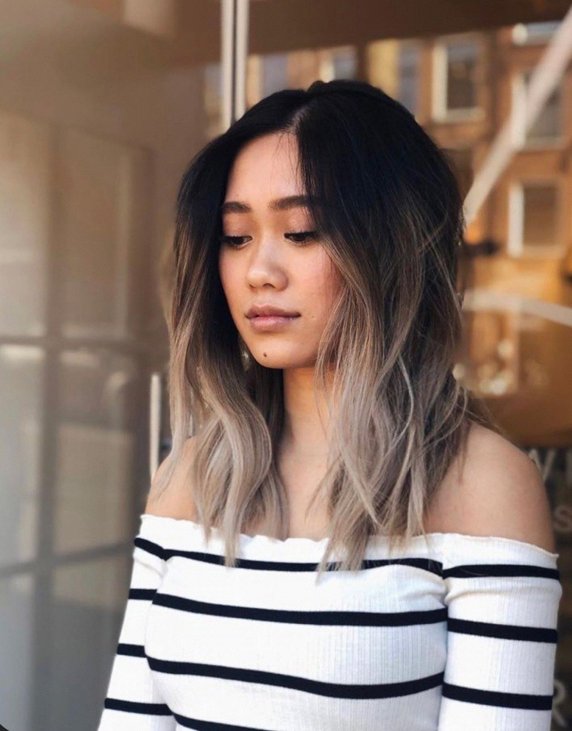 米白色发尾渐变染