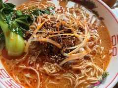 -拉面莊夢語＆中华料理八椿