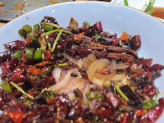 -乔家小院•非遗驴肉•本地小海鲜(滨河路店)