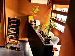 -泰·菩提树下[泰式按摩x精油SPAx肩颈头疗](新景店)