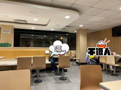 大堂-麦当劳(军博店)