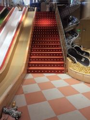 -奈尔宝·儿童乐园·亲子餐厅(前滩店)