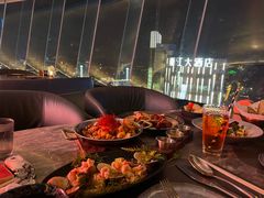 -Hi City·城市之巅