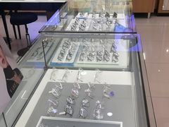 -光明眼镜·蔡司授权(徐泾店)