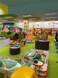 -莫莉幻想儿童乐园(绍兴金帝银泰城店)