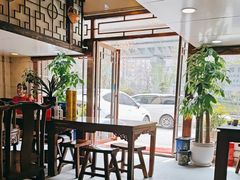 -褒河栈道渔庄(建工路总店)