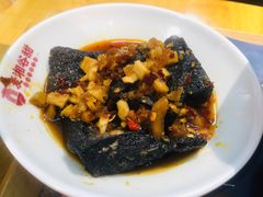 老长沙臭豆腐-呷佬·长沙手工米粉(金沙江路店)