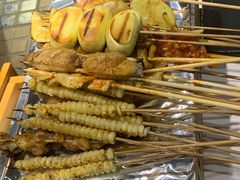 -云晓光头烧烤吧(川沙绿地店)