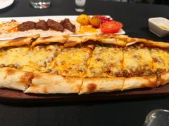 -Efes Turkish & Mediterranean Cuisine 艾菲斯餐厅(陆家嘴店)