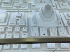-鑫羽黄金首饰奢侈品回收鉴定