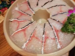 -东巴人鱼豆花火锅(幸福街店)