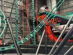 -极限PLAY运动娱乐新世界·团建派对潮玩休闲馆·室内蹦极高空游乐园