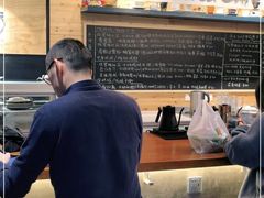 大堂-Be Lived Cafe比例咖啡(摩天轮店)
