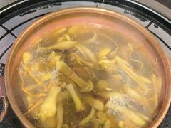 -阿山卓·野生菌火锅·纳西火塘烤肉