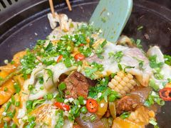 排骨鸡锅-满兴咱妈烀饼铁锅炖(兰州北街店)