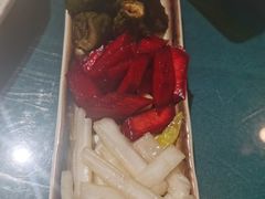 -南京金牛湖巨碗鱼头