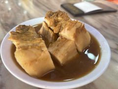 三层肥骨-新峰肉骨茶