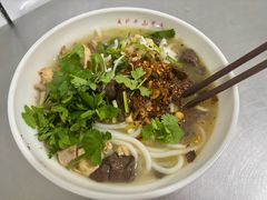 -文山荷鲜居(翠湖店)