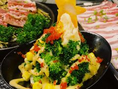 -炙忧烤肉屋(中国铁建广场店)