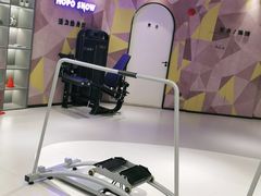 -Hopo Snow 城市滑雪空间(来福士广场购物中心店)