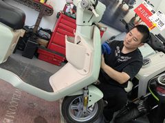 -小牛电动(上海浦东新区张杨路店)