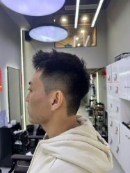 -尤司男士国潮理发馆