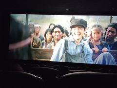 -中影佰纳国际影城DMAX(花都广百广场店)