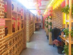 -闯关东东北农家菜(崂山石老人店)
