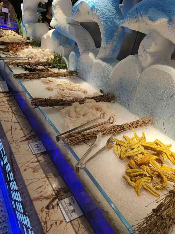 盛丰水产海鲜自助餐厅(红博中央公园店)-"海鲜还是吃得很爽的,大闸蟹