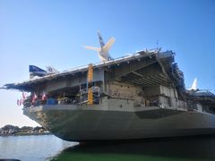 -中途岛号航空母舰博物馆
