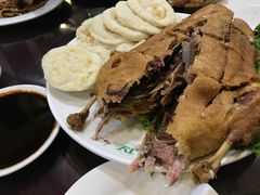 精品香酥鸭-晋阳饭庄(虎坊桥店)