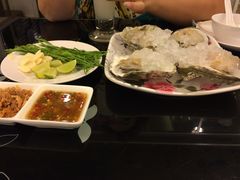 -J Daeng Seafood